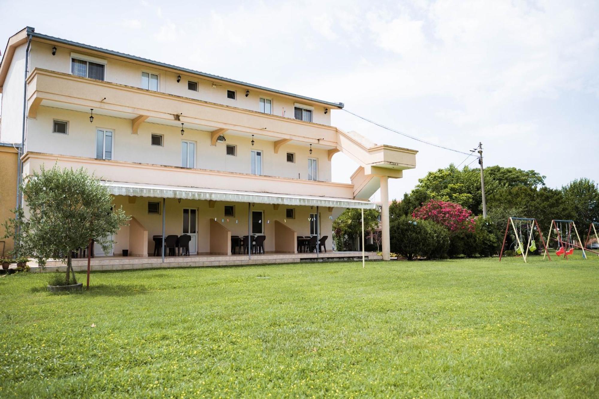 Apartments Rudaj Ulcinj Exterior foto